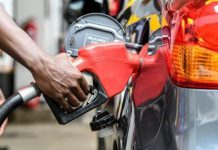 Boom For Tanzanian Fuel Stations Near Kenyan Border Boom For Tanzanian Fuel Stations Near Kenyan Border