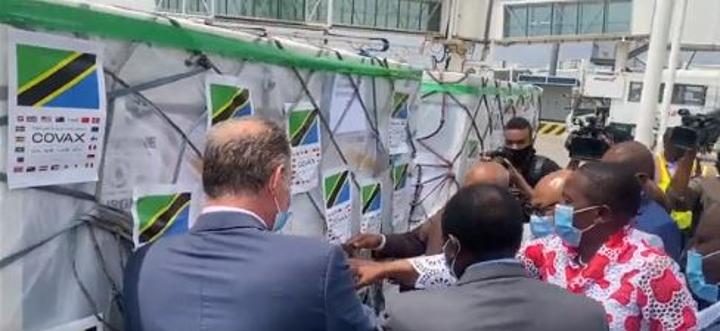 Tanzania receives over 500,000 Covid-19 vaccine doses from China Tanzania receives over 500,000 Covid-19 vaccine doses from China