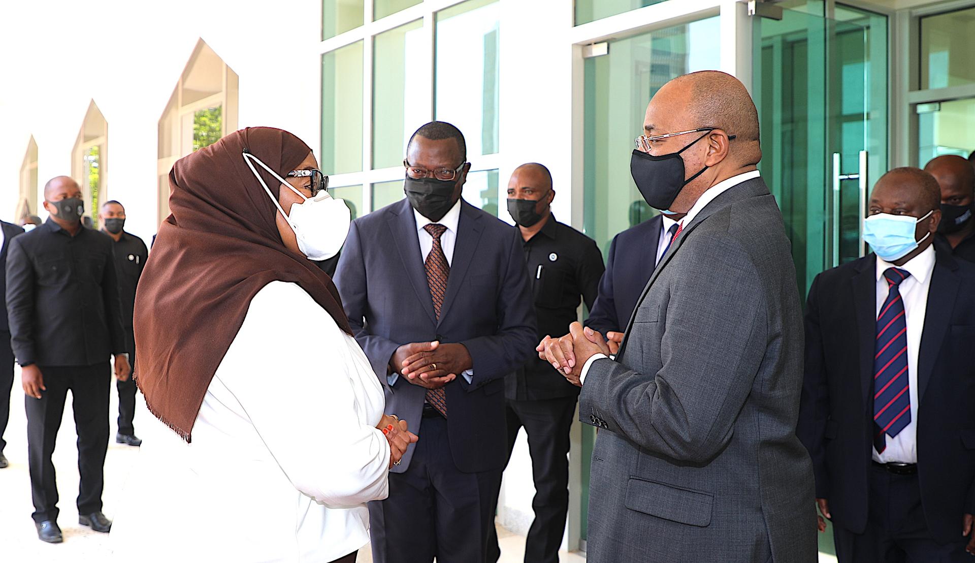 Mwinyi vows proper spending of IMF funds Mwinyi vows proper spending of IMF funds