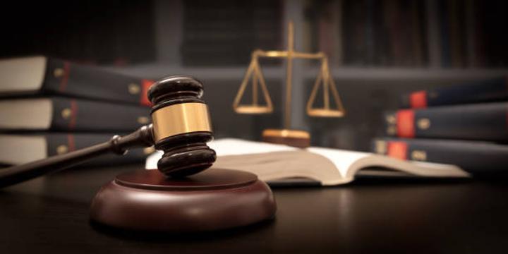 'Stop obstructing execution of court decisions' 'Stop obstructing execution of court decisions'