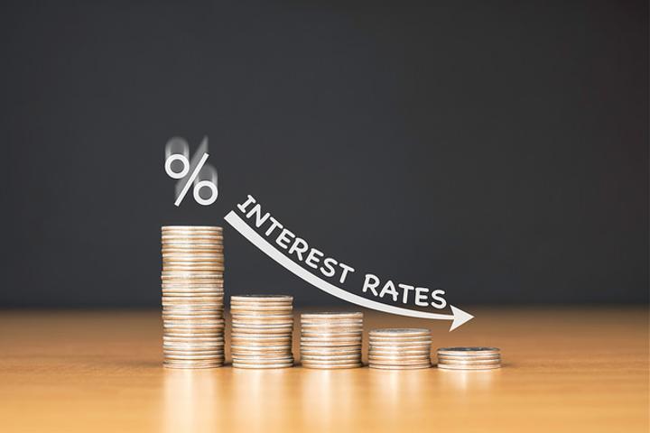 Banks moves to lower interest rates Banks moves to lower interest rates