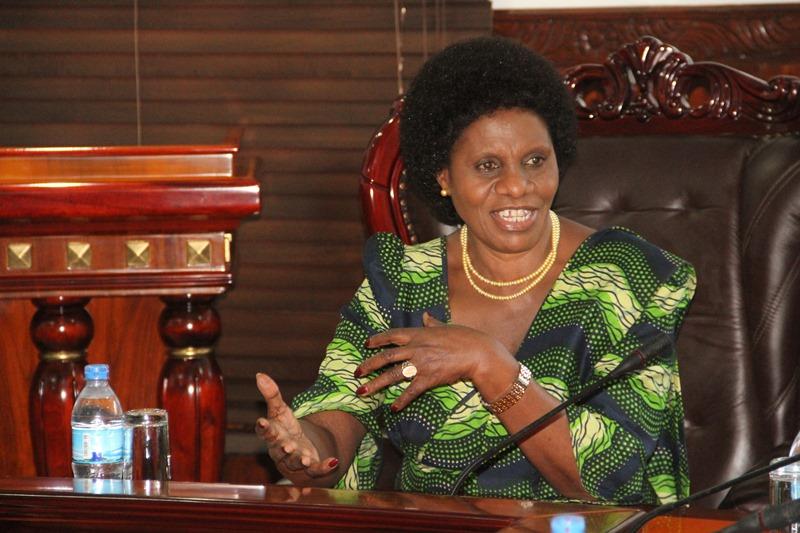 Makinda to award HKMU graduates Makinda to award HKMU graduates
