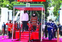 President Uhuru Kenyatta graces Tanzania’s 60th Independence Day celebrations in Dar Es Salaam ‘SULUHU’, ‘UHURU’ boost Kenya, Tz trade volume to 1.1tri/-