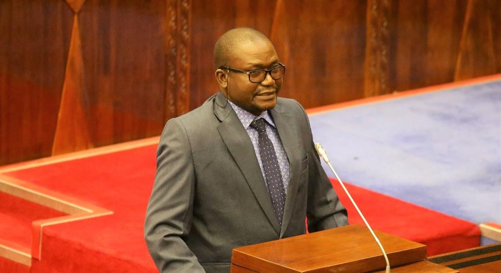 Avoid corrupt acts, civil servants told Avoid corrupt acts, civil servants told