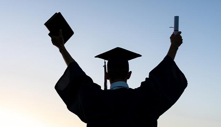 Hit the ground running, IIA graduates told Hit the ground running, IIA graduates told