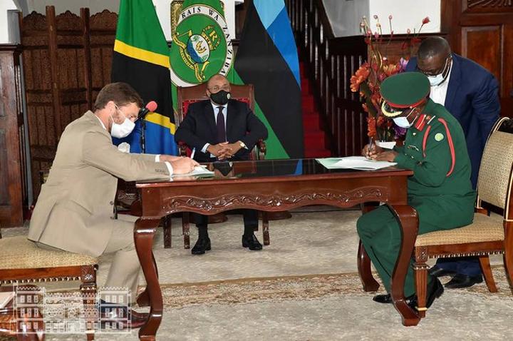 Fighting crime govt top priority- Mwinyi Fighting crime govt top priority- Mwinyi