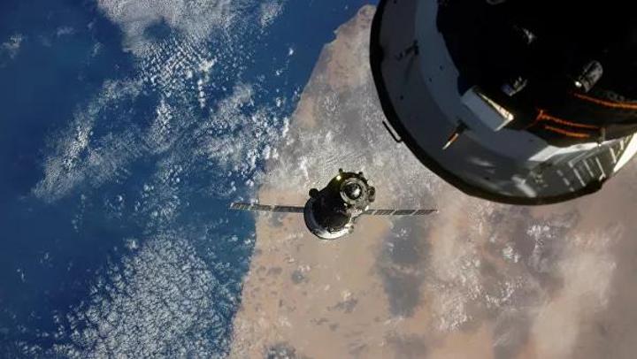 Russian Oxygen Generation System Fails on Space Station, Crew Says Russian Oxygen Generation System Fails on Space Station, Crew Says