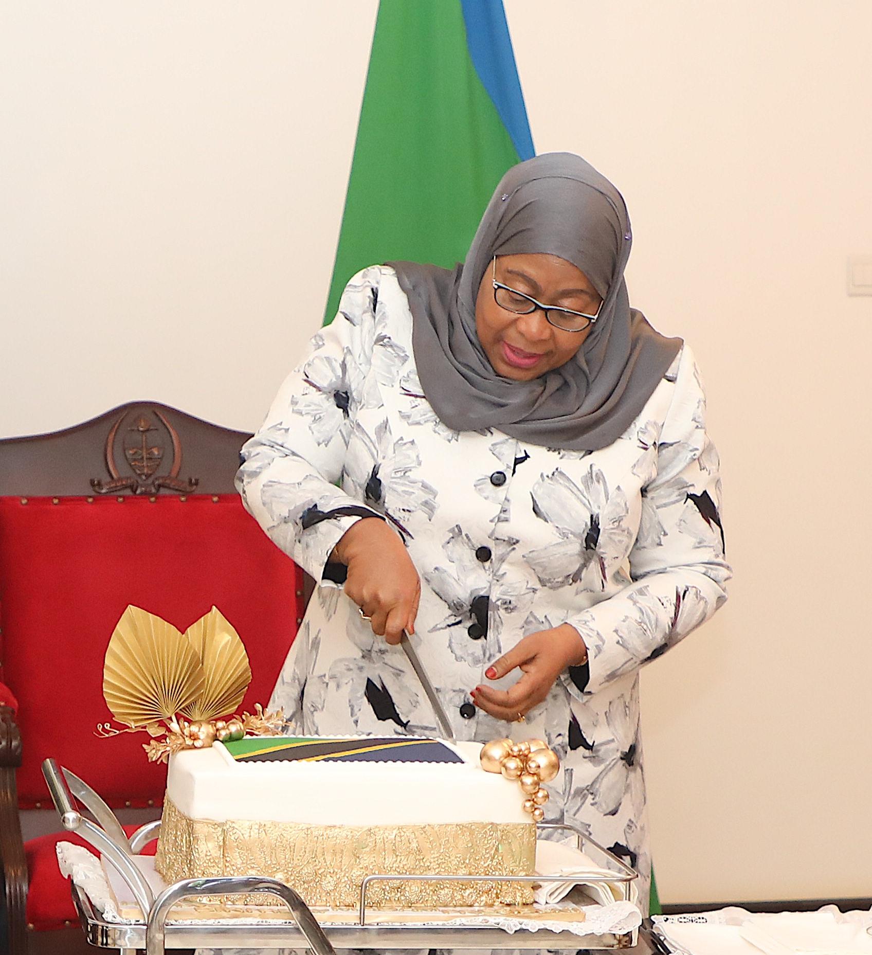 SAMIA 62nd BIRTHDAY Key message: Let’s work hard SAMIA 62nd BIRTHDAY Key message: Let’s work hard