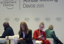 Oxfam puts spotlight on wealth inequality as WEF gets underway Oxfam puts spotlight on wealth inequality as WEF gets underway