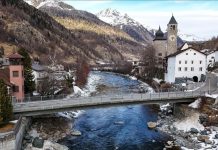 Alpine Ice Retreat: Switzerland’s Glaciers Shrink Rapidly Alpine Ice Retreat: Switzerland's Glaciers Shrink Rapidly