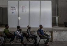 Tanzania blackout after election chaos, deaths feared Tanzania blackout after election chaos, deaths feared