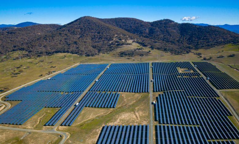 Govt expands investment in solar power projects Govt expands investment in solar power projects