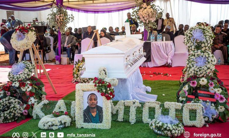 Tanzanians Honor Mollel at His Orkesumet Burial Tanzanians Honor Mollel at His Orkesumet Burial