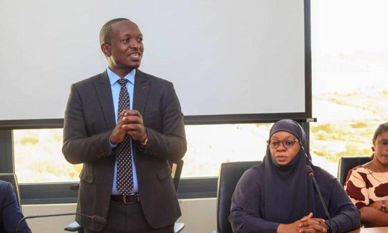 CMA urges employment agents to safeguard workers’ rights CMA urges employment agents to safeguard workers’ rights