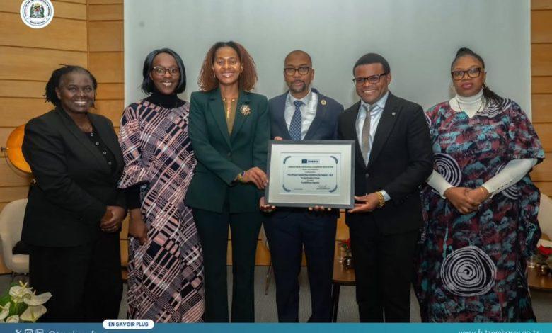 UNESCO awards Tanzanian organization for promoting peace UNESCO awards Tanzanian organization for promoting peace