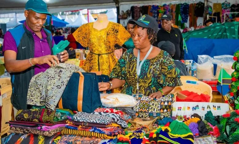 TANTRADE equips traders with competitive business skills TANTRADE equips traders with competitive business skills