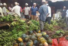 Tanzanian Traders Discuss High Food Prices in Ramadhan Tanzanian Traders Discuss High Food Prices in Ramadhan
