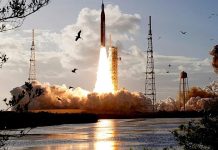 Astronauts Launch NASA Lunar Mission After Blast-Off Astronauts Launch NASA Lunar Mission After Blast-Off