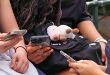 Canada Considers Social Media Ban for Minors Canada Considers Social Media Ban for Minors