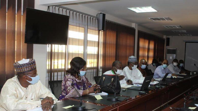 Tchad : Abdoulaye Sabre Fadoul convoque une réunion d’urgence pour éviter une résurgence du Covid-19 Tchad : Abdoulaye Sabre Fadoul convoque une réunion d’urgence pour éviter une résurgence du Covid-19