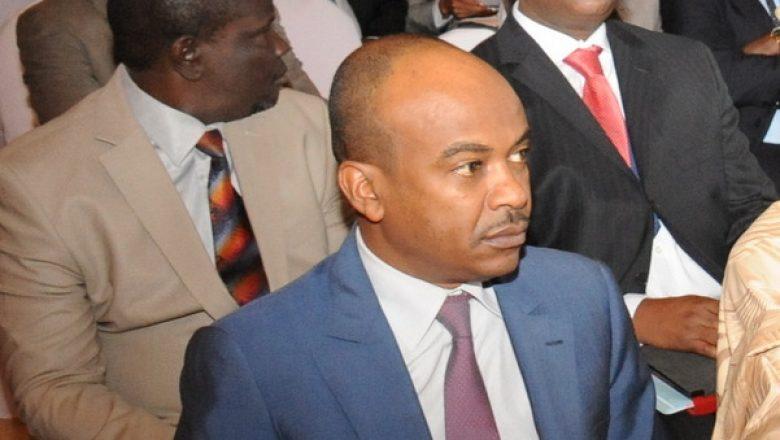 Tchad : l’ancien ministre des Finances Idriss Ahmed Idriss est le nouveau directeur national de la BEAC Tchad : l’ancien ministre des Finances Idriss Ahmed Idriss est le nouveau directeur national de la BEAC