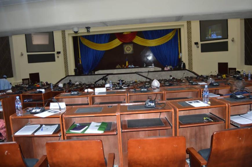 les recommandations de la commission Finances du CNT au gouvernement les recommandations de la commission Finances du CNT au gouvernement