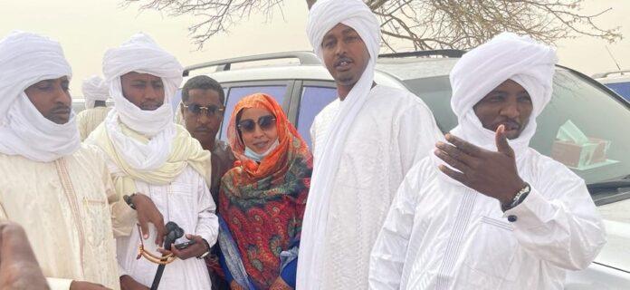 la conseillère nationale Fatimé Ahmat Wori et sa délégation à Darba Al Laban dans le Kanem pour exprimer leur soutien à la transition la conseillère nationale Fatimé Ahmat Wori et sa délégation à Darba Al Laban dans le Kanem pour exprimer leur soutien à la transition