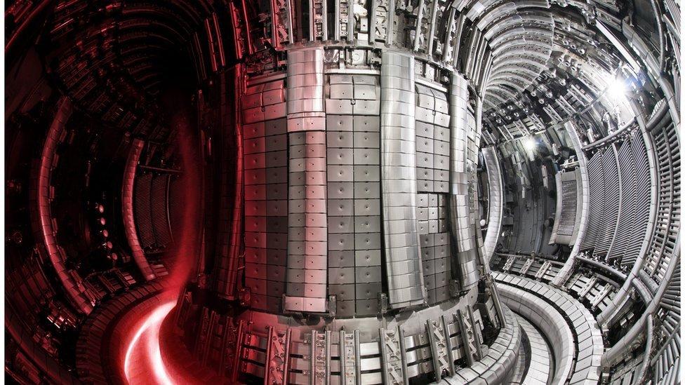 Fusion nucléaire : la percée scientifique capitale dans l'exploitation de la source d'énergie des étoiles Fusion nucléaire : la percée scientifique capitale dans l'exploitation de la source d'énergie des étoiles