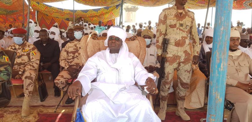 au Ouaddaï, le ministre de l'Administration appelle à soutenir le nouveau gouverneur au Ouaddaï, le ministre de l'Administration appelle à soutenir le nouveau gouverneur