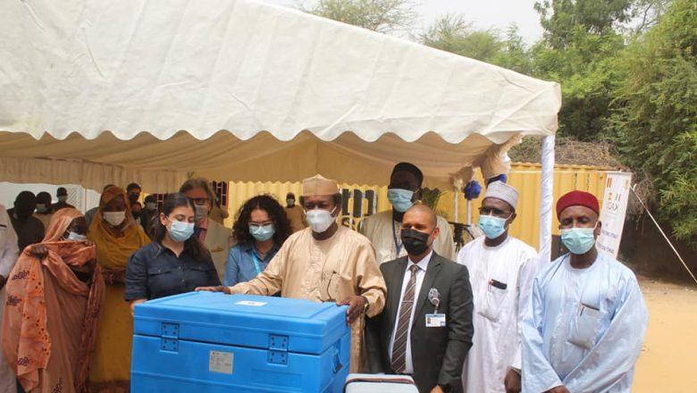 Covid-19 : l’Espagne fait un don de 496 800 doses de vaccins Johnson and Johnson au Tchad Covid-19 : l’Espagne fait un don de 496 800 doses de vaccins Johnson and Johnson au Tchad