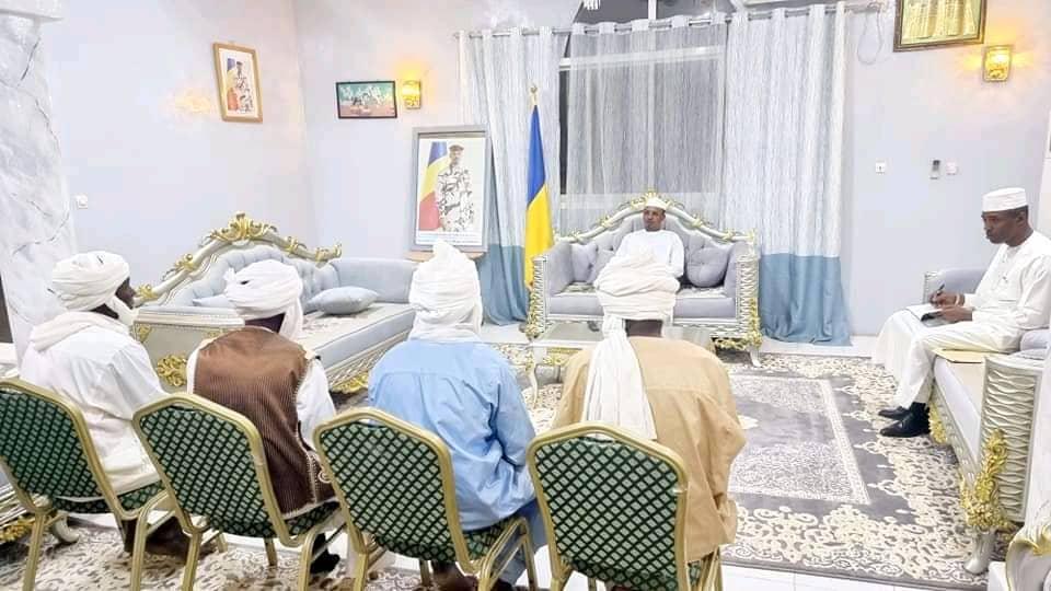 TOURNEE NATIONALE : le PCMT rencontre la famille de la victime des manifestations de Faya TOURNEE NATIONALE : le PCMT rencontre la famille de la victime des manifestations de Faya