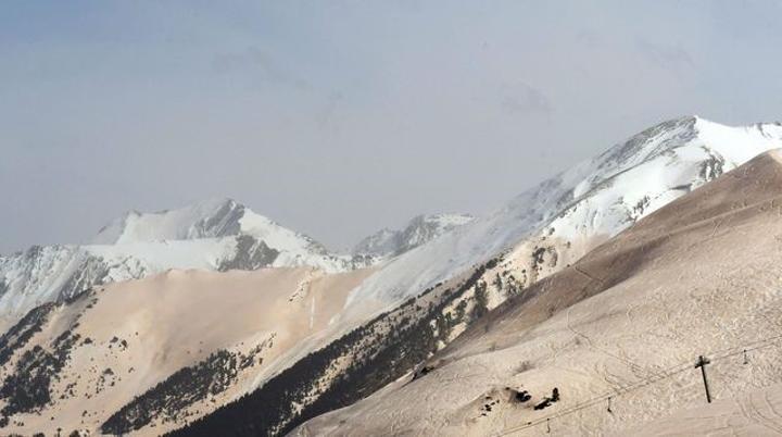 Sable du Sahara en France : découverte de particules radioactives datant des essais nucléaires français de l’époque Sable du Sahara en France : découverte de particules radioactives datant des essais nucléaires français de l’époque