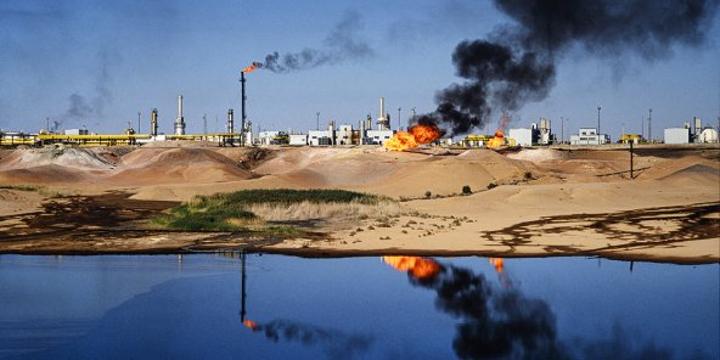 Crise du pétrole en Afrique : qui gagne ? Qui perd ? Crise du pétrole en Afrique : qui gagne ? Qui perd ?