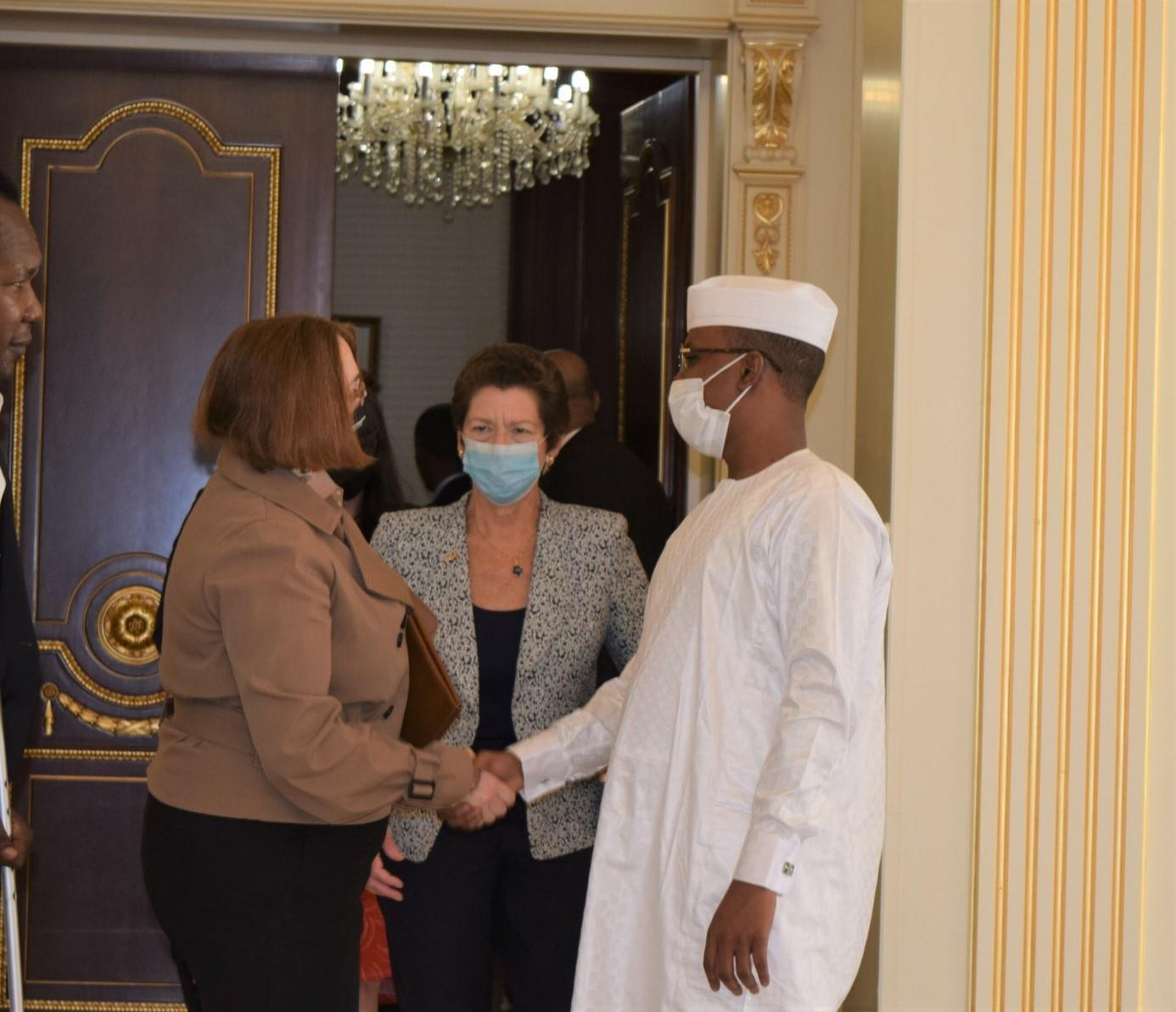 Quand les Etats-Unis s’impliquent dans les négociations tchadiennes à Doha Quand les Etats-Unis s’impliquent dans les négociations tchadiennes à Doha