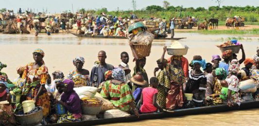 Le Lac TCHAD : Une sécheresse et une menace terroriste qui mènent le lac « de Vie à Trépas »