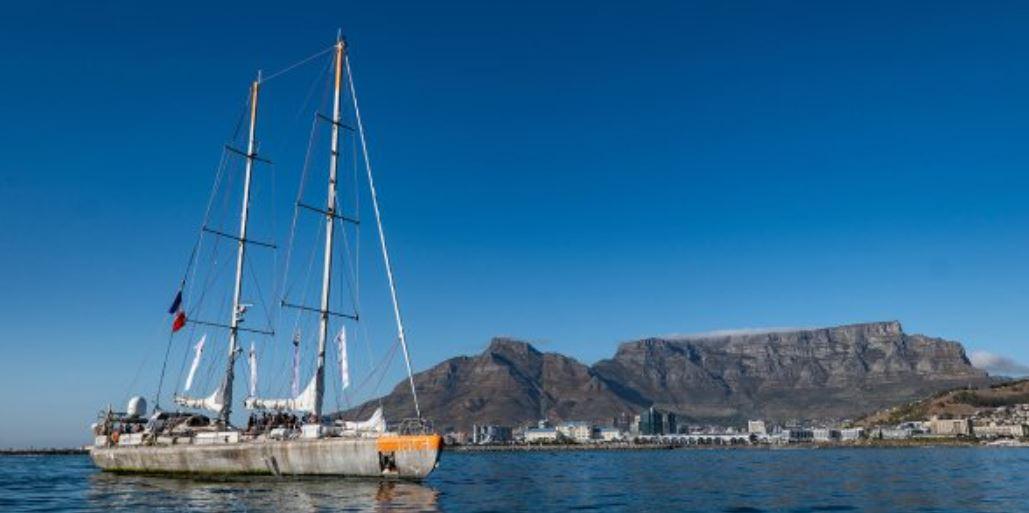 du Cap à Dakar, la goélette Tara prend le pouls de l’Atlantique Sud du Cap à Dakar, la goélette Tara prend le pouls de l’Atlantique Sud
