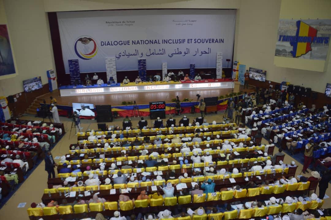 Dialogue au Tchad : des cris en plénière pour la fédération après le drame de Mangalmé