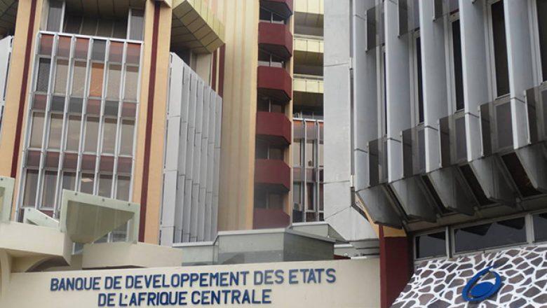 Cemac-emprunt obligataire : la Bdeac recherche 78 milliards de F sur le marché financier Cemac-emprunt obligataire : la Bdeac recherche 78 milliards de F sur le marché financier