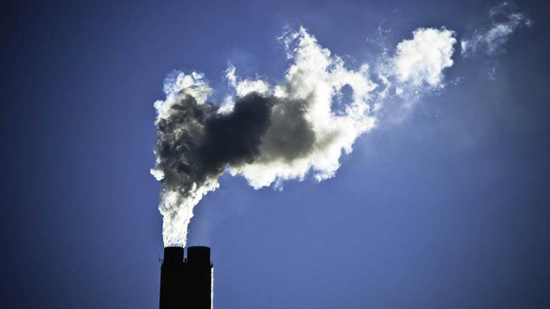 Climat : l’Union européenne adopte une « taxe carbone » à ses frontières Climat : l’Union européenne adopte une « taxe carbone » à ses frontières
