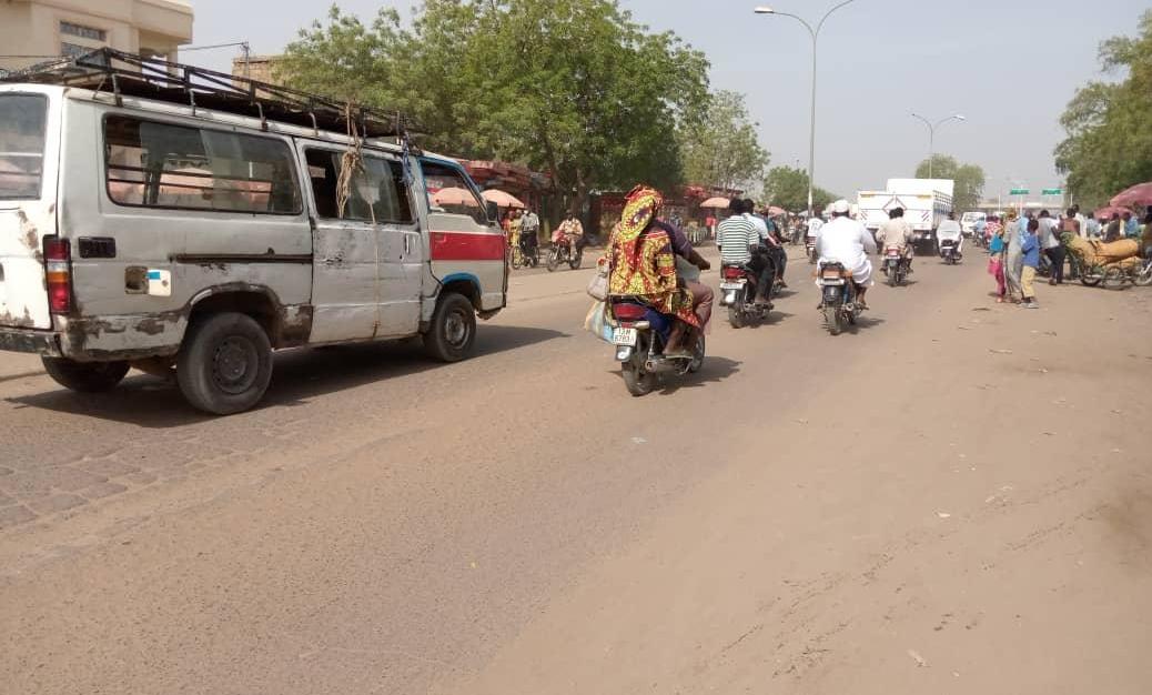 il prétend avoir perdu 190.000 Fcfa dans un minibus, tous les passagers conduits au commissariat il prétend avoir perdu 190.000 Fcfa dans un minibus, tous les passagers conduits au commissariat
