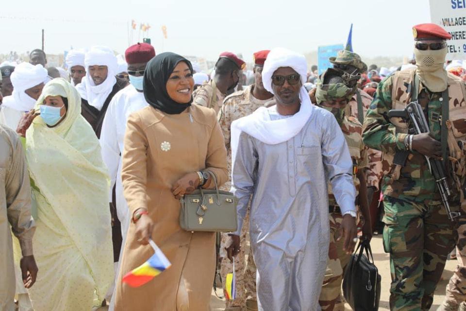  deux membres du gouvernement en visite au Bahr El Gazel deux membres du gouvernement en visite au Bahr El Gazel