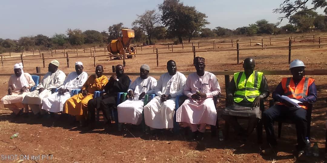 pose de pierre pour la construction de l'École normale supérieure des instituteurs à Koumra pose de pierre pour la construction de l'École normale supérieure des instituteurs à Koumra