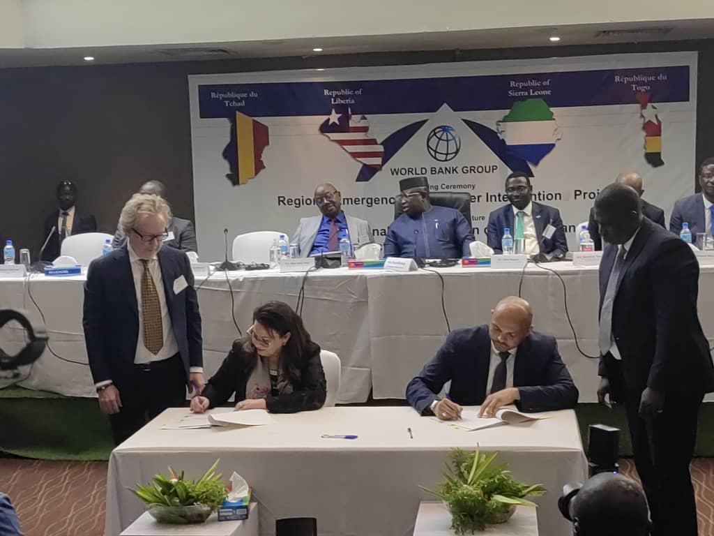 Le Tchad s’engage dans la transition énergétique solaire grâce au projet RESPITE signé en Sierra Leone Le Tchad s’engage dans la transition énergétique solaire grâce au projet RESPITE signé en Sierra Leone