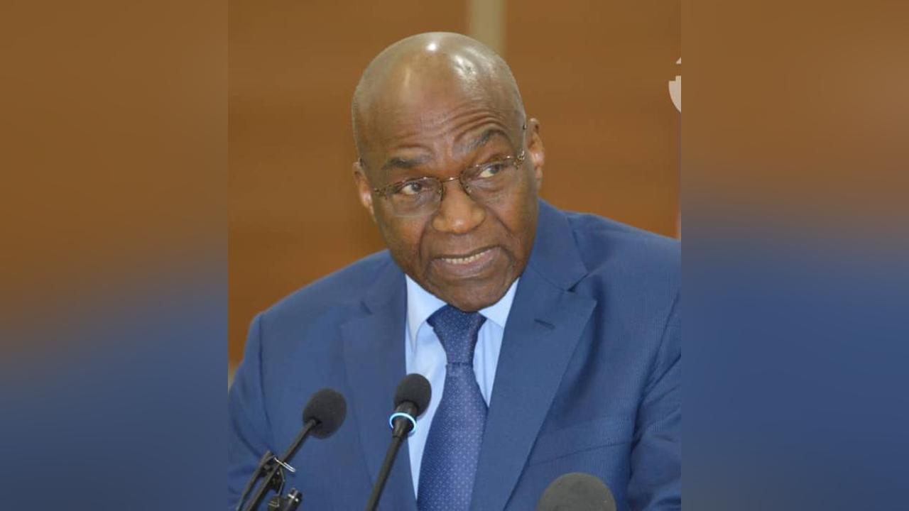 Conférence des gouverneurs : Saleh Kebzabo annonce des mesures visant à soutenir les gouverneurs Conférence des gouverneurs : Saleh Kebzabo annonce des mesures visant à soutenir les gouverneurs