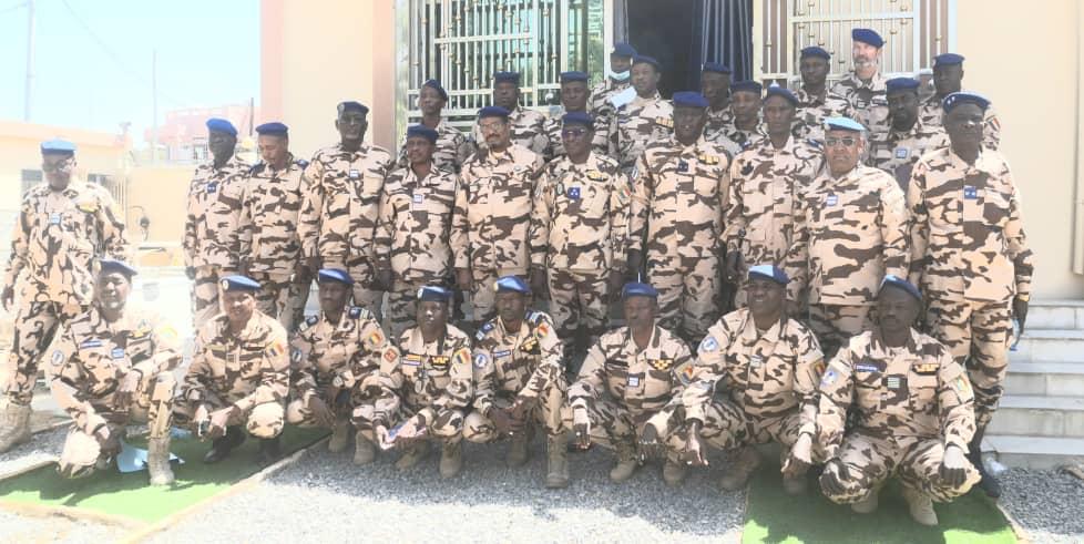 le DG de la gendarmerie rencontre les commandants de légions pour des orientations sécuritaires le DG de la gendarmerie rencontre les commandants de légions pour des orientations sécuritaires