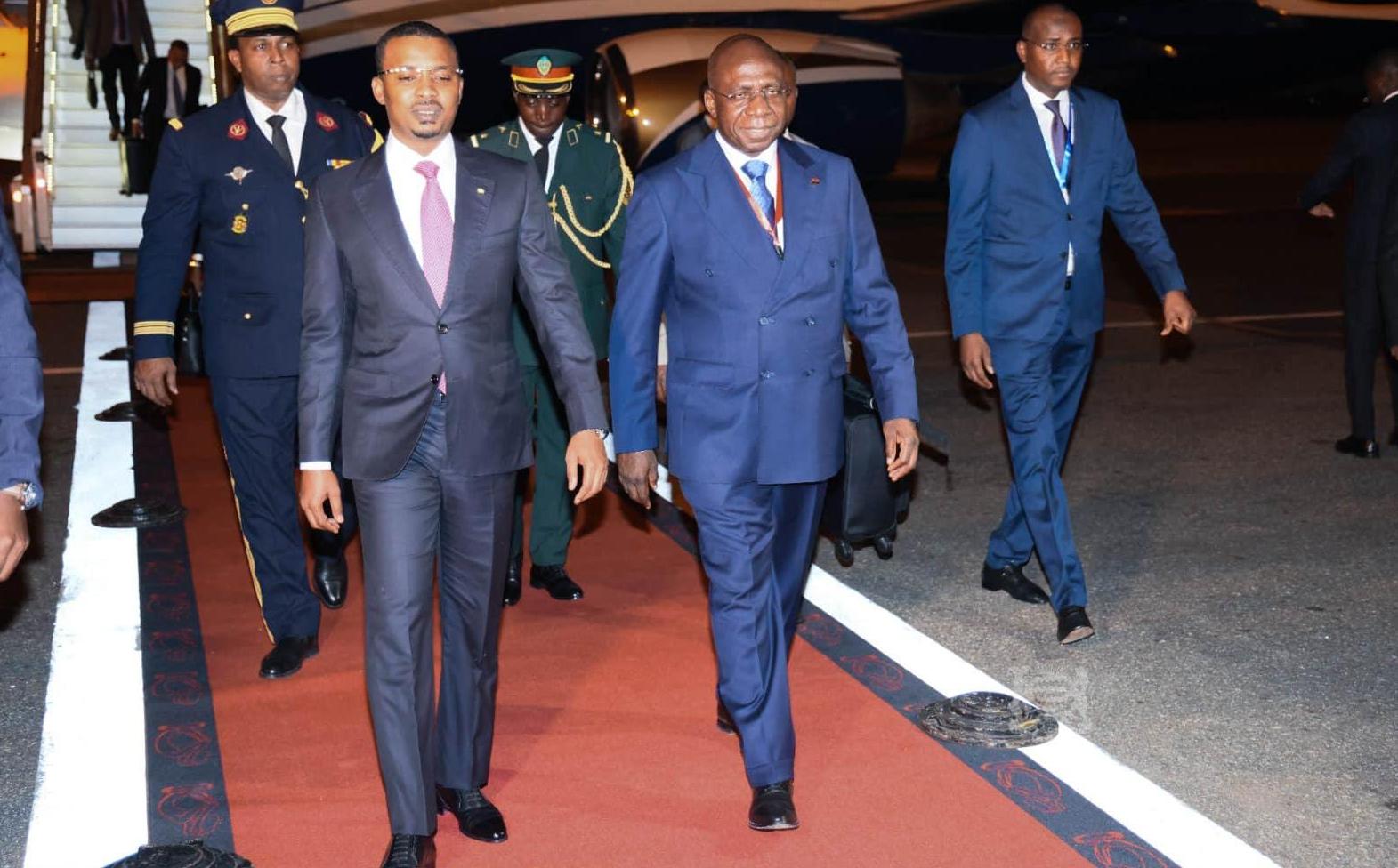 TCHAD – ANGOLA : le Chef de l’Etat est à Luanda pour un Sommet Tripartite sur la RCA TCHAD – ANGOLA : le Chef de l’Etat est à Luanda pour un Sommet Tripartite sur la RCA