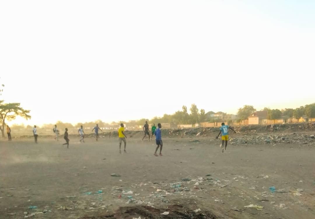 le football, une passion en danger à N'Djamena le football, une passion en danger à N'Djamena