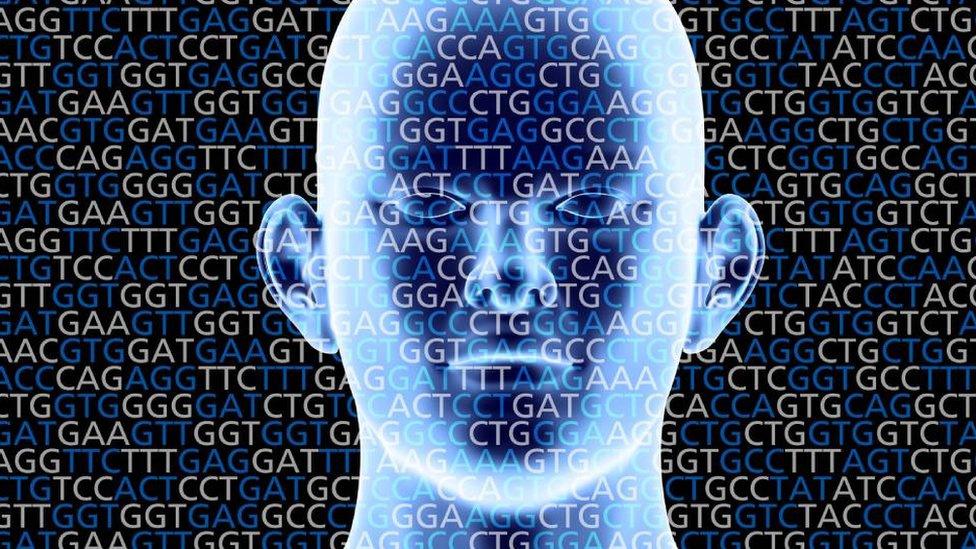 Génétique : Que peut nous apporter la génomique sociale ?