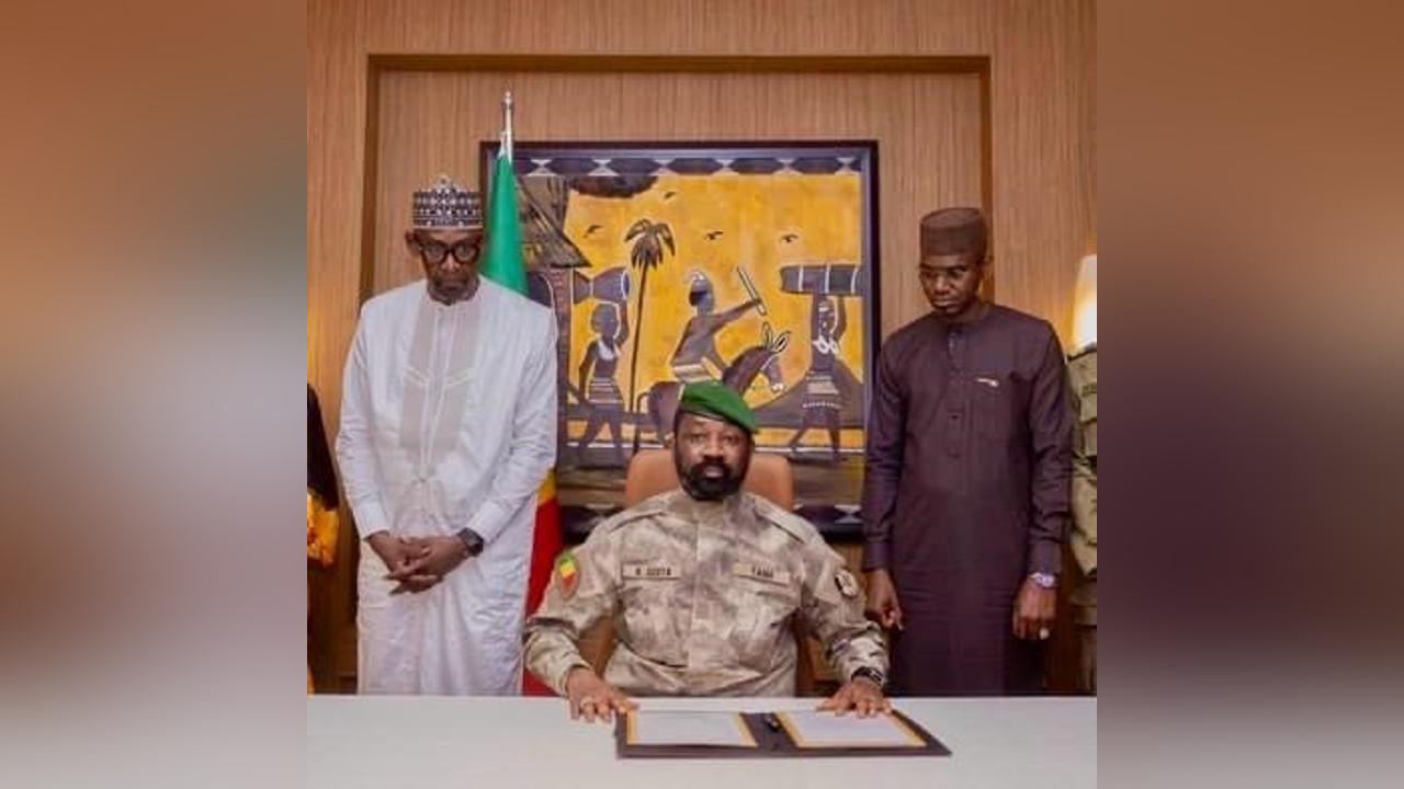Au Sahel, une nouvelle alliance sous influence ? Au Sahel, une nouvelle alliance sous influence ?