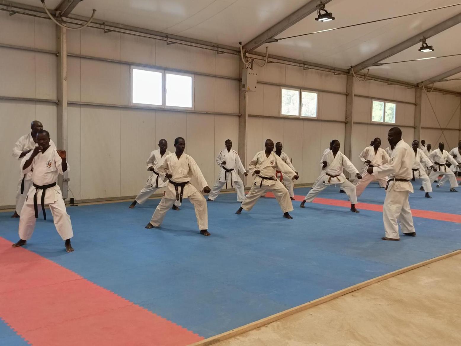 La Fédération tchadienne de karaté et disciplines assimilées recycle les maîtres de club et ceintures noires de N’Djaména La Fédération tchadienne de karaté et disciplines assimilées recycle les maîtres de club et ceintures noires de N’Djaména